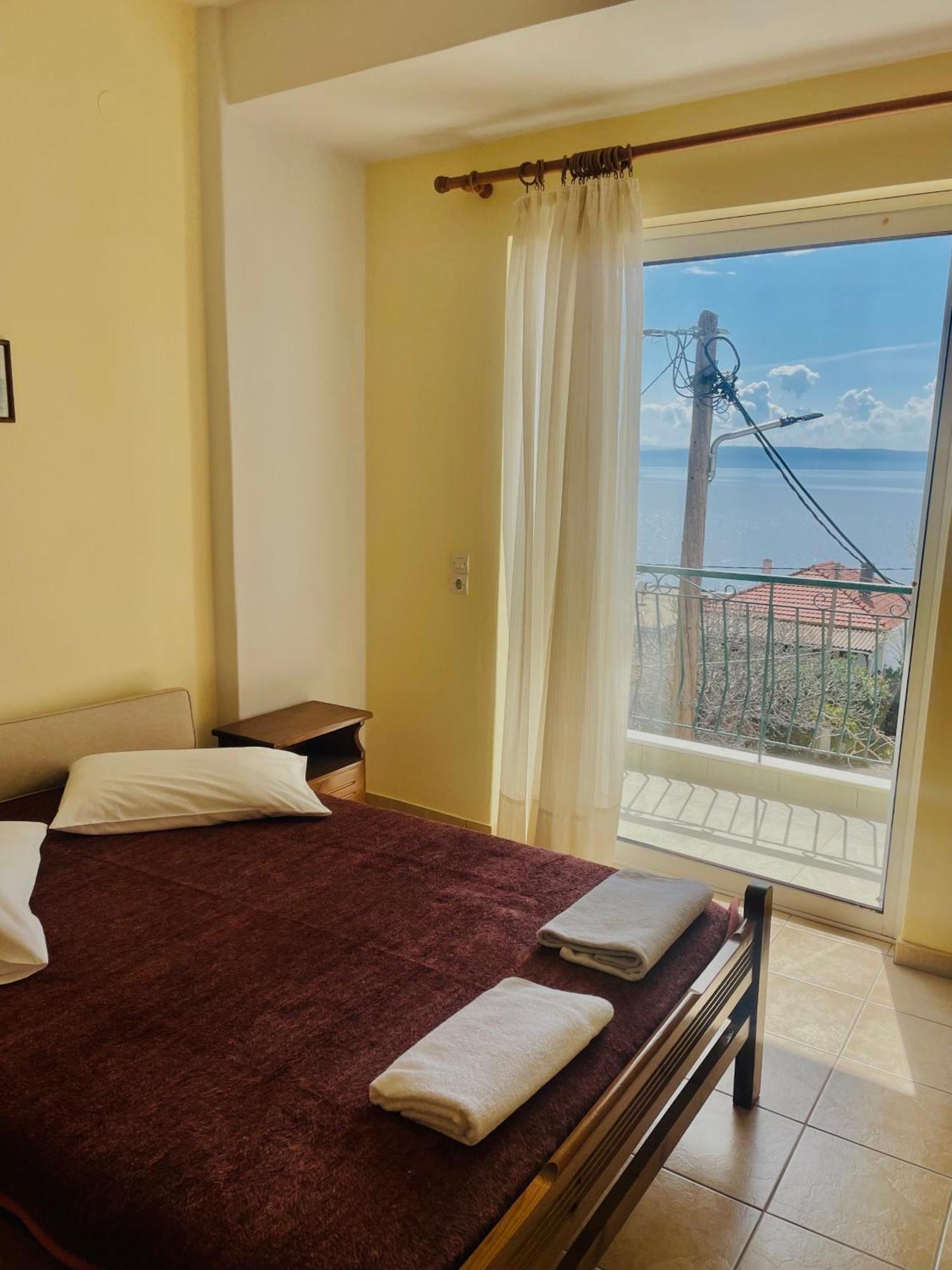 Tasos Manaritsas Rooms Khrónia Exterior foto